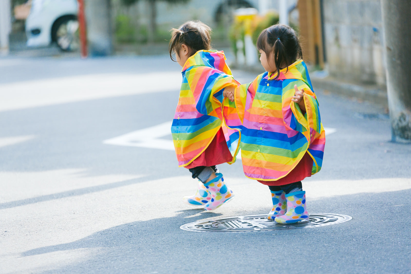 雨の日の子ども